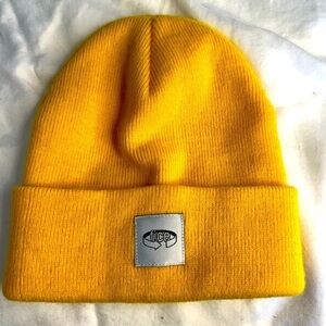 D02.11 Gold FICE Youth Beanie